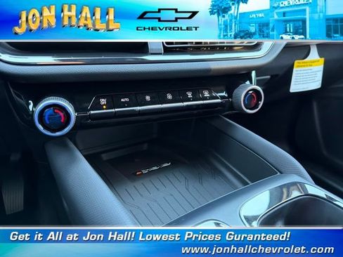 New 2026 Chevrolet Equinox EV RS image 28