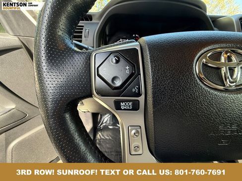 Used 2024 Toyota 4Runner SR5 Premium w/ Moonroof Package AWD/4WD image 19