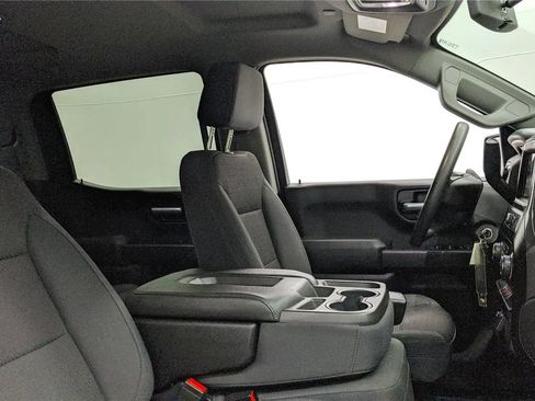 Used 2019 Chevrolet Silverado 1500 Custom w/ Custom Value Package image 27