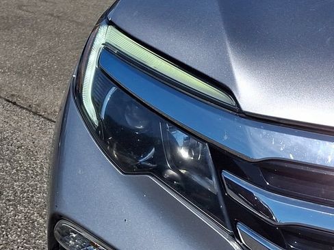 Used 2016 Honda Pilot Touring image 27