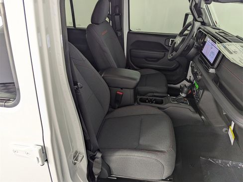 New 2025 Jeep Gladiator Rubicon w/ Safety Group image 37