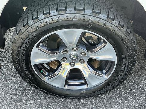 Used 2022 RAM 1500 Laramie AWD/4WD image 8