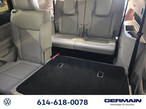 Certified 2023 Volkswagen Atlas SE w/ Panoramic Sunroof Package AWD/4WD image 23