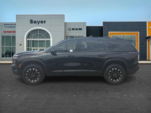 Used 2024 Chevrolet Traverse Z71 w/ Enhanced Driving Package AWD/4WD image 4
