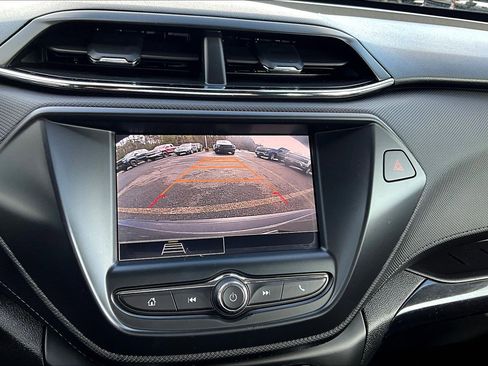 Used 2023 Chevrolet TrailBlazer LS image 9