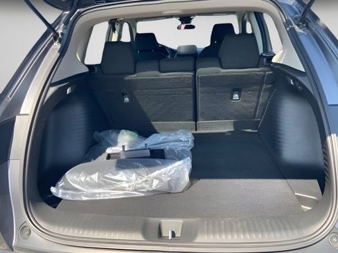 Used 2025 Honda HR-V LX image 13