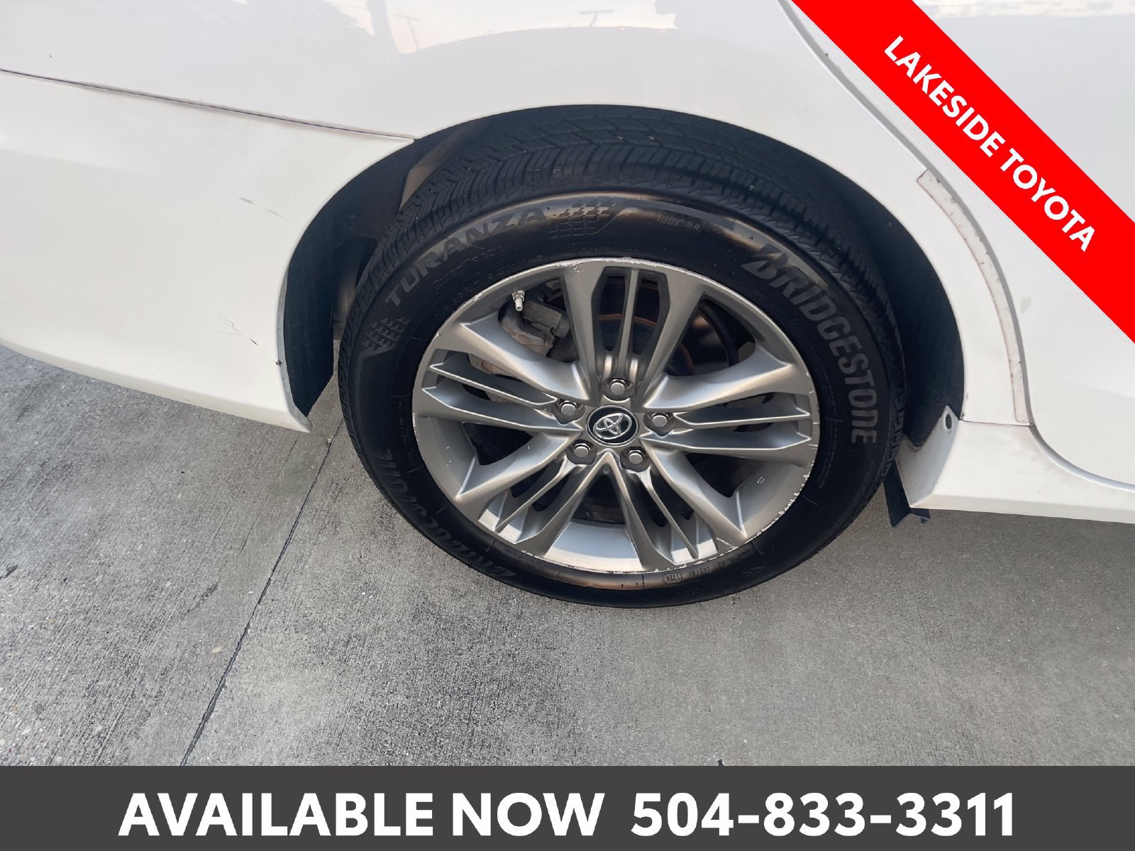 Used 2017 Toyota Camry SE FWD image 11