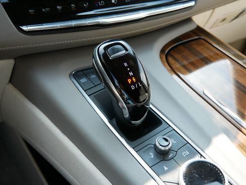 Certified 2024 Cadillac Escalade Sport Platinum w/ LPO, ONYX Package AWD/4WD image 24