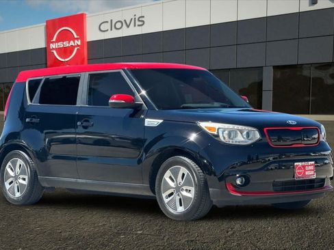 Used 2019 Kia Soul EV + FWD image 10