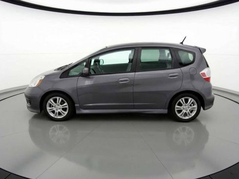 Used 2011 Honda Fit Sport image 3