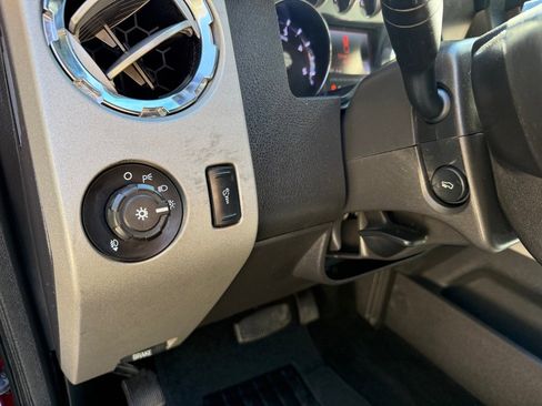 Used 2014 Ford F250 Lariat w/ Chrome Package image 26