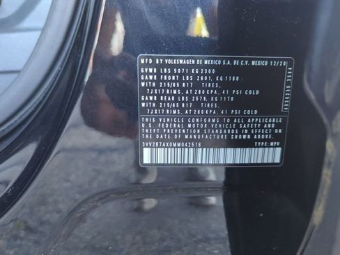 Used 2021 Volkswagen Tiguan SEL image 36