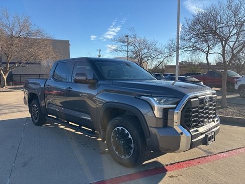 Used 2023 Toyota Tundra SR5 image 3