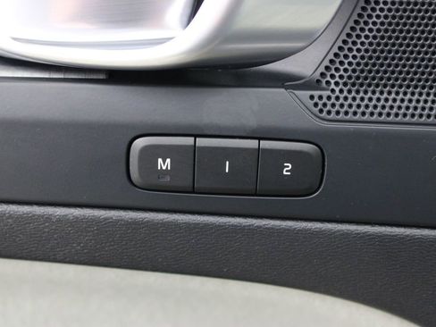 Used 2023 Volvo XC40 B4 Plus w/ Driver Assist Package image 20