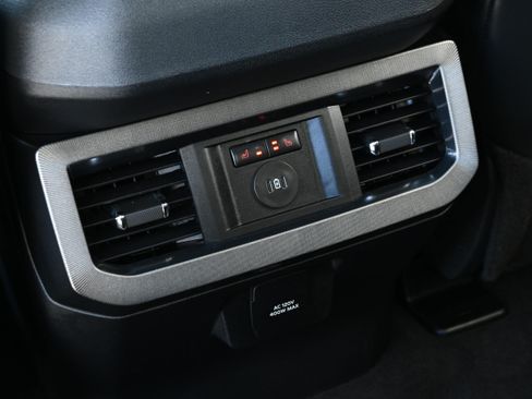 Used 2025 Ford F450 Platinum AWD/4WD image 39