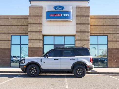 New 2026 Ford Bronco Sport Outer Banks w/ Sasquatch Outer Banks Package AWD/4WD image 9