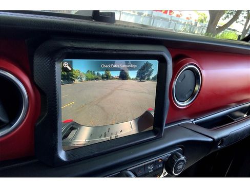 Used 2020 Jeep Gladiator Rubicon AWD/4WD image 21