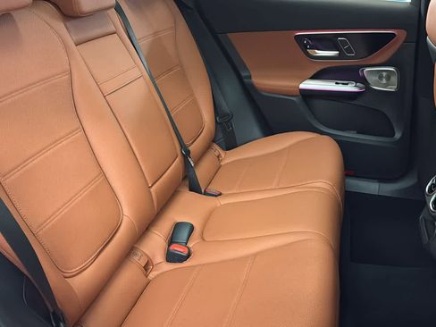 New 2026 Mercedes-Benz GLC 300 4MATIC image 34