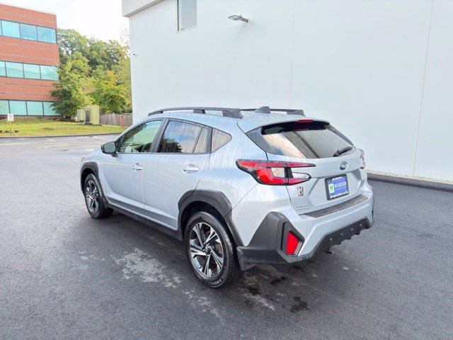 Used 2024 Subaru Crosstrek 2.0i Premium AWD/4WD image 9