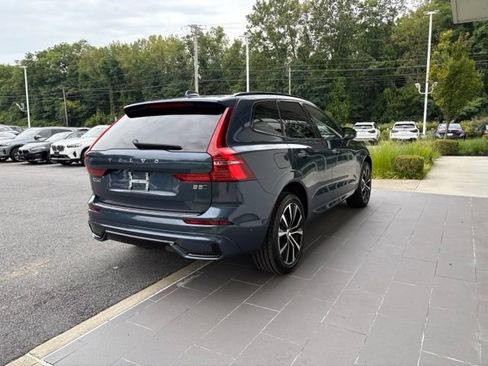 Used 2023 Volvo XC60 B5 Ultimate w/ Climate Package AWD/4WD image 7