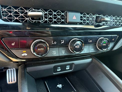 Certified 2025 Honda Accord Sport image 17