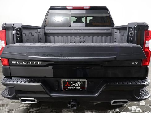 Used 2025 Chevrolet Silverado 1500 LT Trail Boss w/ Convenience Package II AWD/4WD image 16
