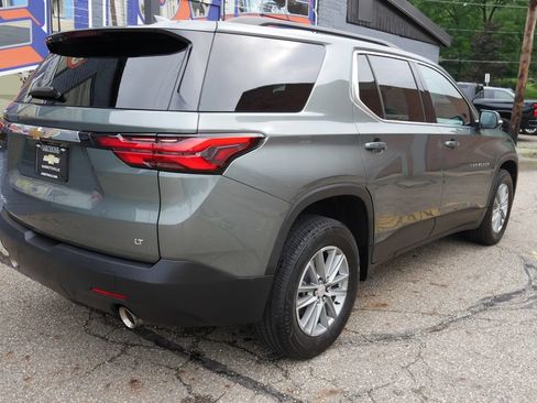 Used 2023 Chevrolet Traverse LT FWD image 39