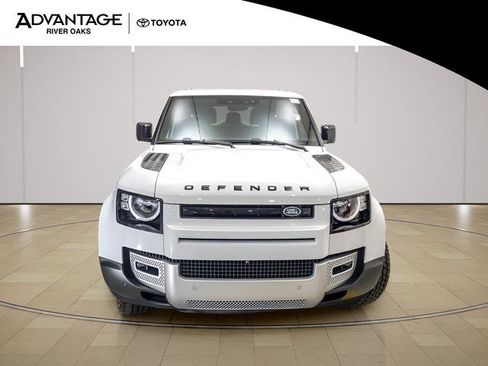 Used 2023 Land Rover Defender 90 S AWD/4WD image 3