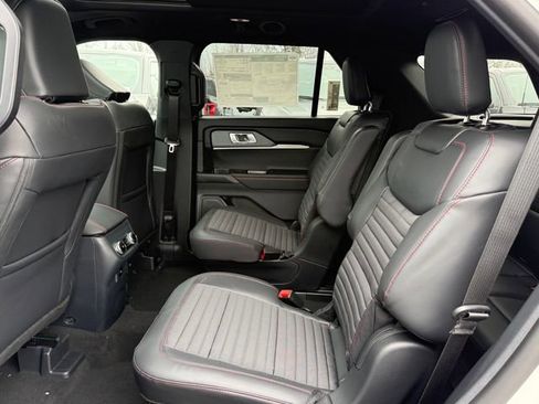 New 2026 Ford Explorer ST-Line image 14