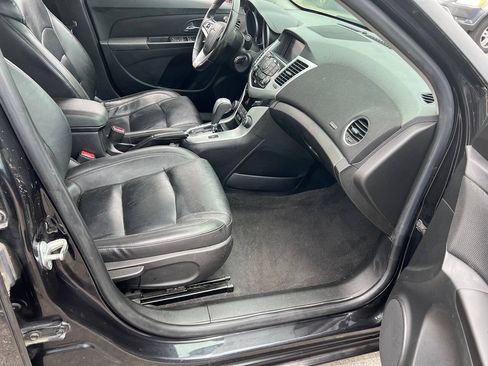 Used 2015 Chevrolet Cruze LT FWD image 4