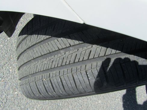 Used 2016 Mercedes-Benz GLE 350 4MATIC image 27