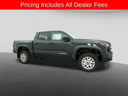 Used 2026 Toyota Tacoma SR5 RWD image 28