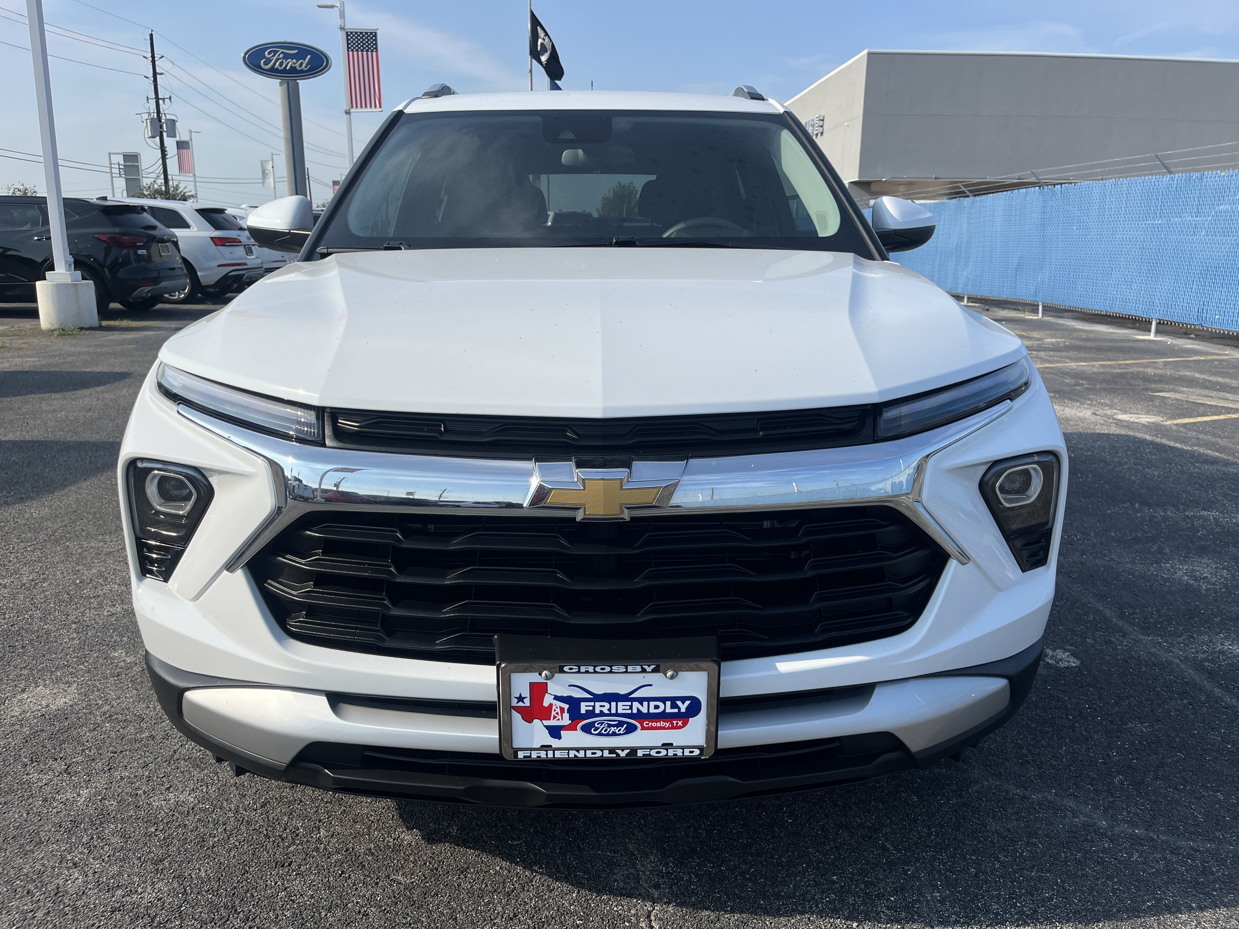 Used 2025 Chevrolet TrailBlazer LT w/ Driver Confidence Package FWD image 8