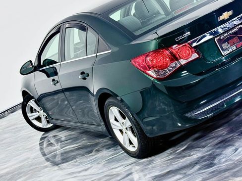 Used 2015 Chevrolet Cruze LT w/ RS Package FWD image 13