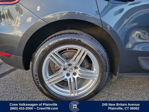 Used 2017 Porsche Macan image 27