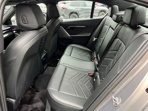 Used 2024 BMW 530i xDrive w/ Premium Package image 22