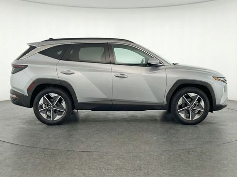 Used 2025 Hyundai Tucson SEL image 11