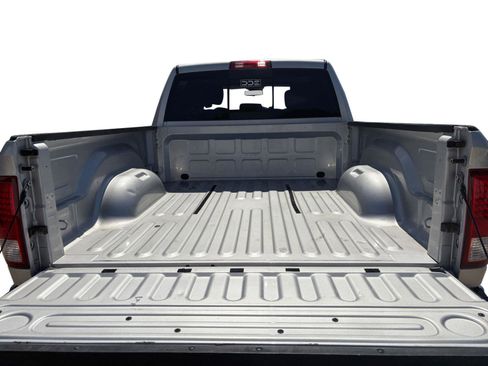 Used 2017 RAM 2500 Big Horn image 23