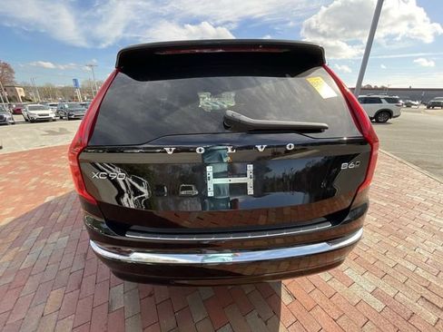 Used 2023 Volvo XC90 B6 Ultimate w/ Protection Package Premier image 16