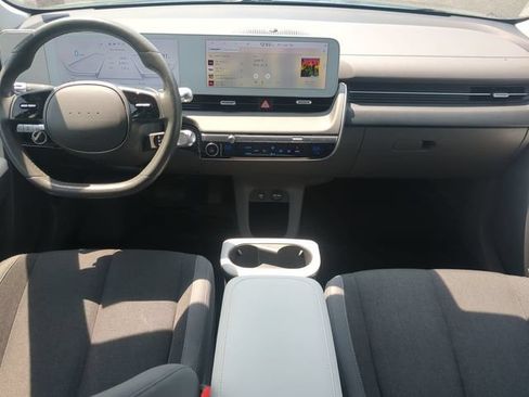 Used 2024 Hyundai Ioniq 5 SEL RWD image 14