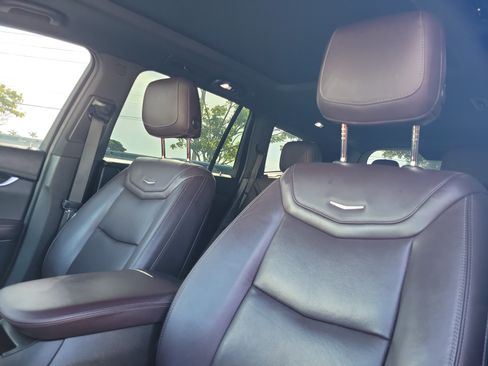 Used 2022 Cadillac XT6 Premium Luxury FWD image 22