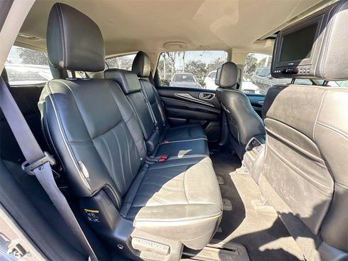 Used 2018 INFINITI QX60 FWD w/ Premium Plus Package image 31