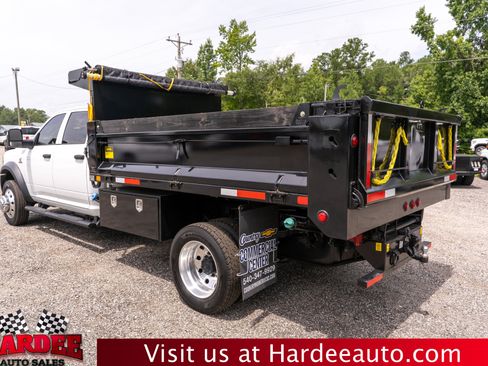 Used 2025 RAM 5500 Tradesman w/ Safety Group AWD/4WD image 3