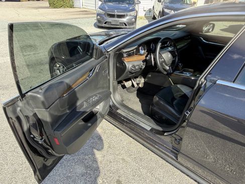Used 2014 Maserati Quattroporte GTS image 11