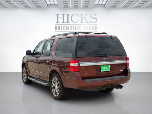Used 2017 Ford Expedition XLT w/ Equipment Group 202A RWD image 7