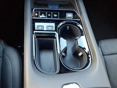 New 2026 Nissan Murano Platinum image 13