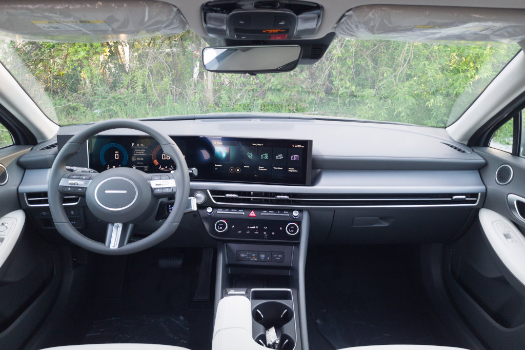 New 2027 Hyundai Sonata SEL FWD image 15