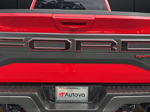 Used 2018 Ford F150 Raptor w/ Equipment Group 802A Luxury AWD/4WD image 12