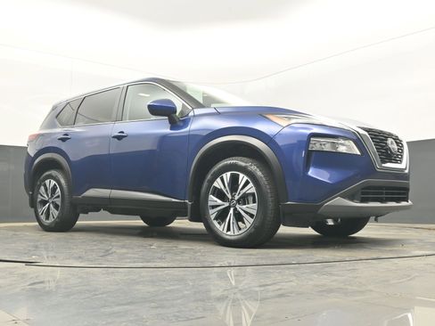 Certified 2023 Nissan Rogue SV image 37