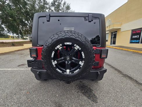 Used 2013 Jeep Wrangler Unlimited Sport w/ Connectivity Group image 26